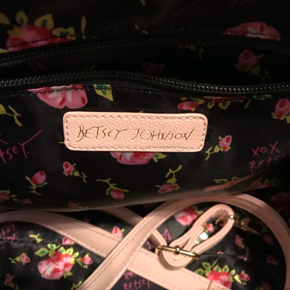 Betsy Johnson Bag - Picture 4 of 8